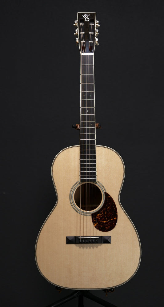 Santa Cruz 00 Mahogany & Sitka
