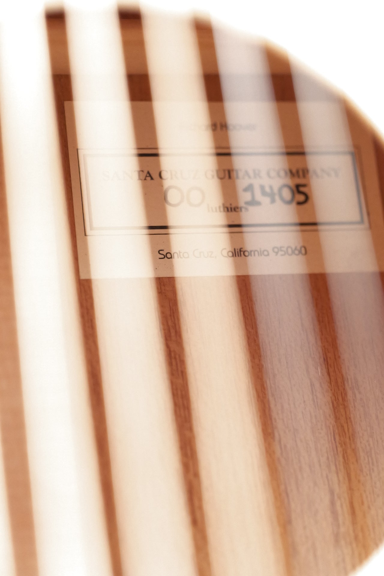 Santa Cruz 00 Mahogany & Sitka