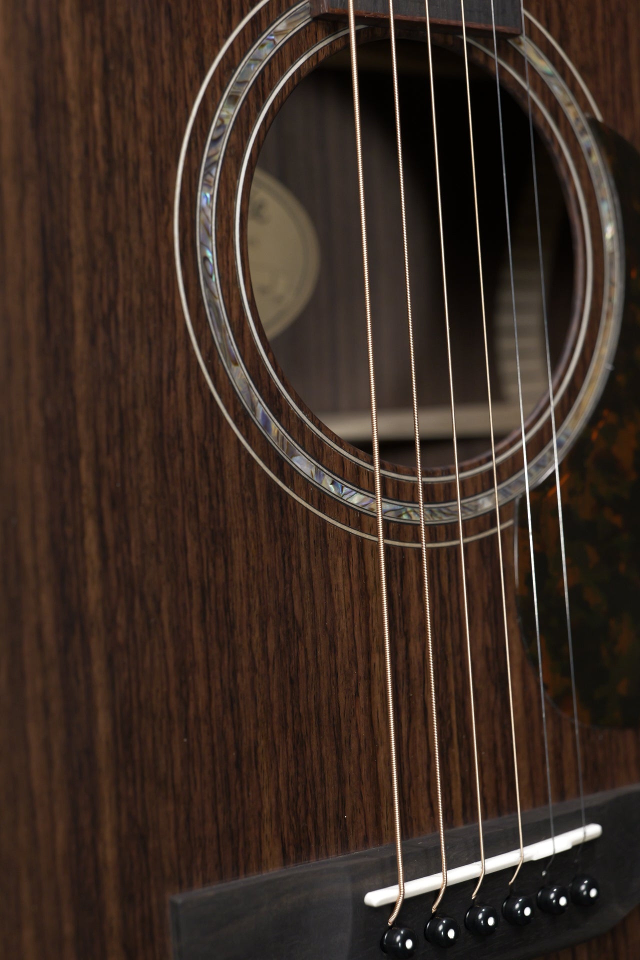 Larrivee OM-03R East Indian Rosewood back, sides, and top