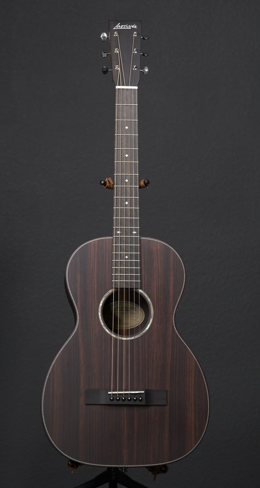 Larrivee 0-40R Rosewood Top