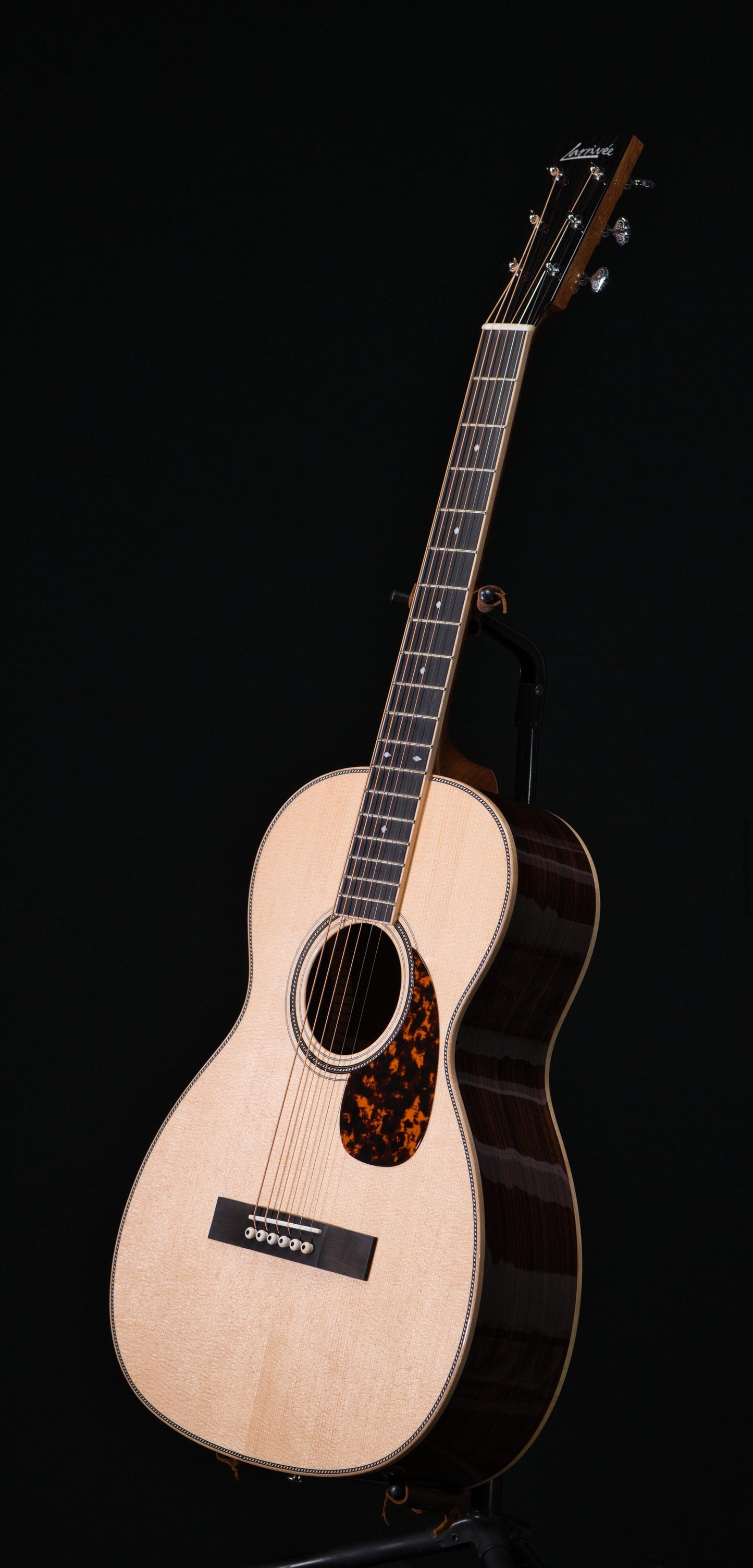 Larrivee 00-44R Gloss Rosewood & Sitka