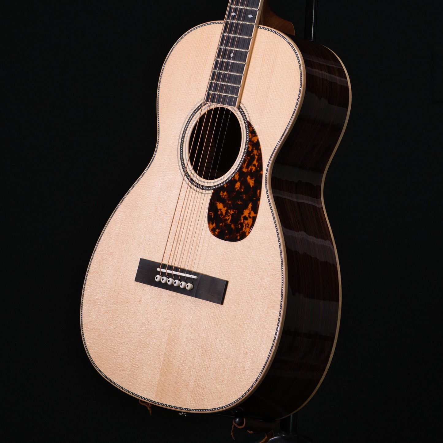 Larrivee 00-44R Gloss Rosewood & Sitka