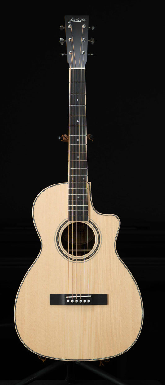 Larrivee 00V-40 Custom 24.75"