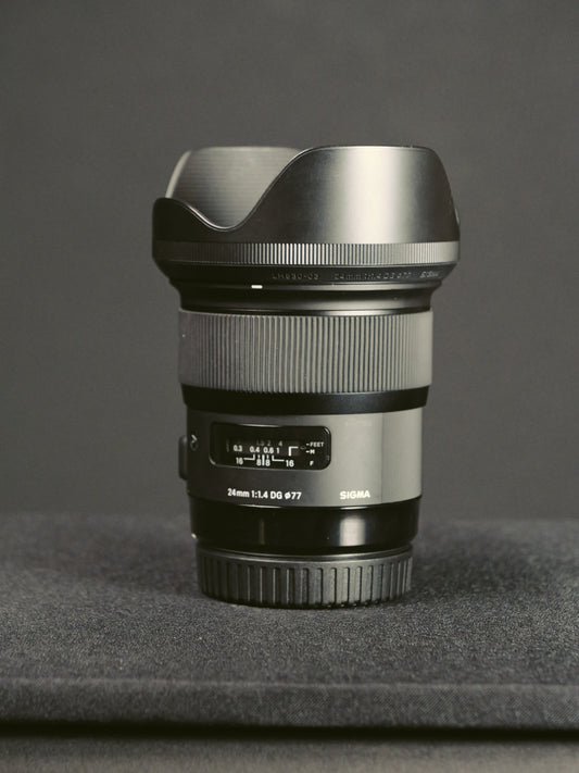 Sigma 24mm f/1.4 DG HSM ART - Canon EF Fit Camera Lens